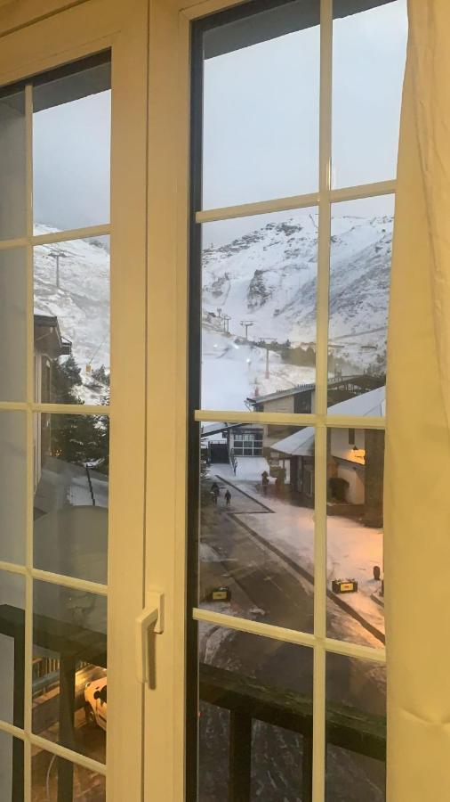 Bhost - Oso Polar Lägenhet Sierra Nevada Exteriör bild